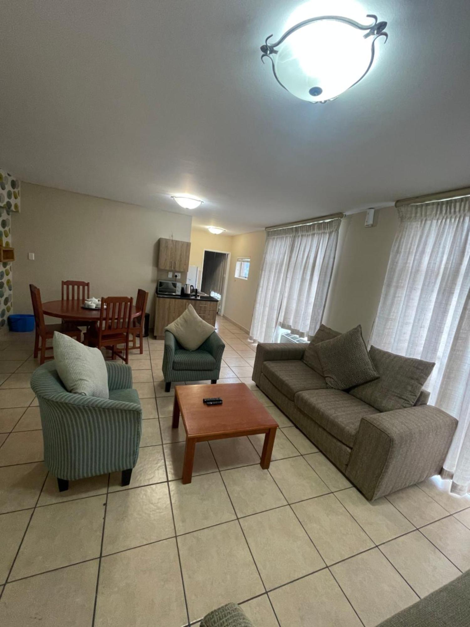 Oceanic Apartment *